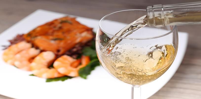 wine and salmon pairing